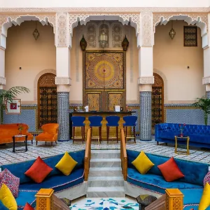 رياض الامين رياد